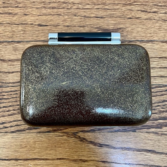 Diane Von Furstenberg Gold Metallic Evening Clutch - Picture 8 of 12